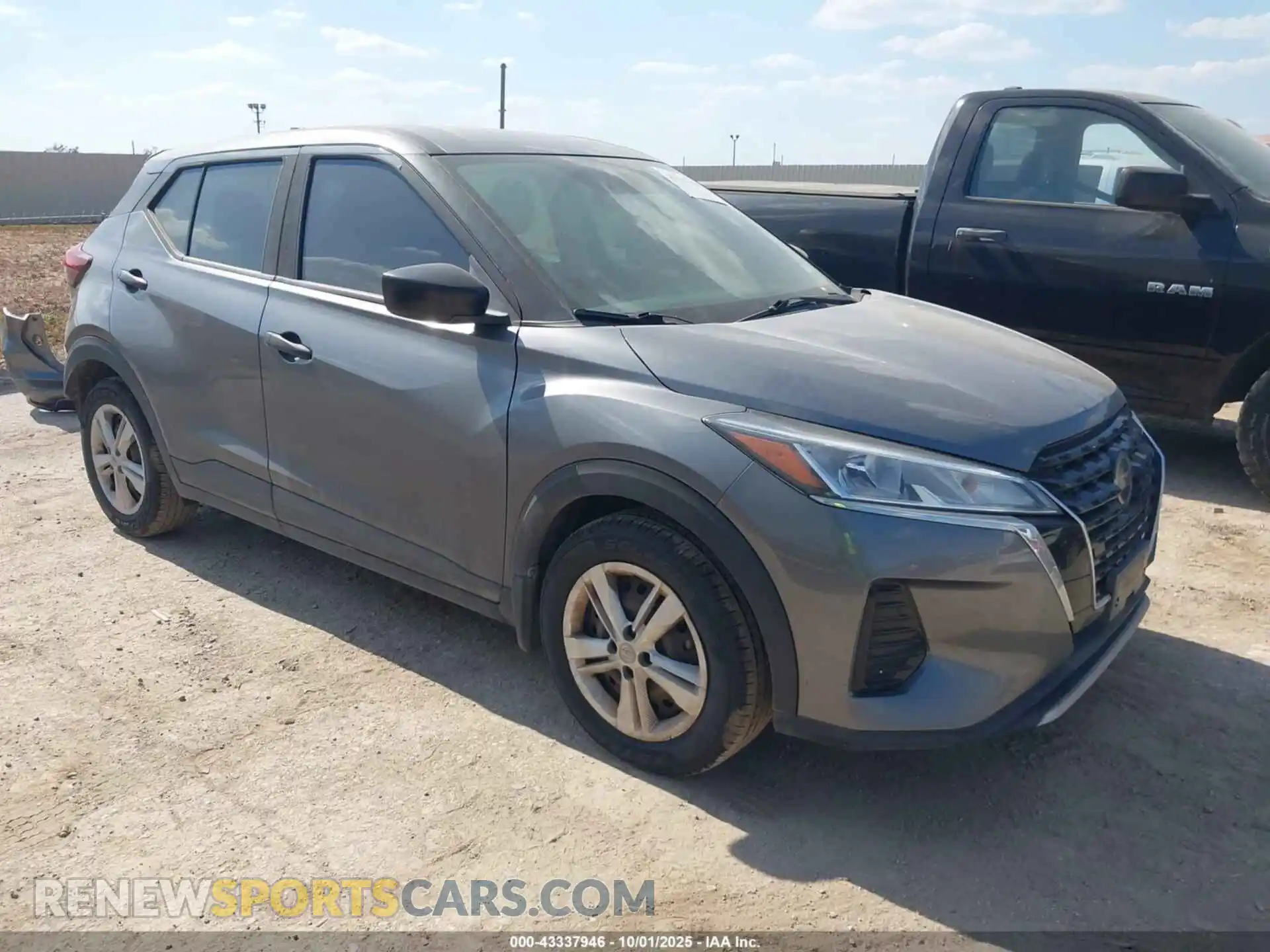 1 Photograph of a damaged car 3N1CP5BV2ML518878 NISSAN KICKS 2021