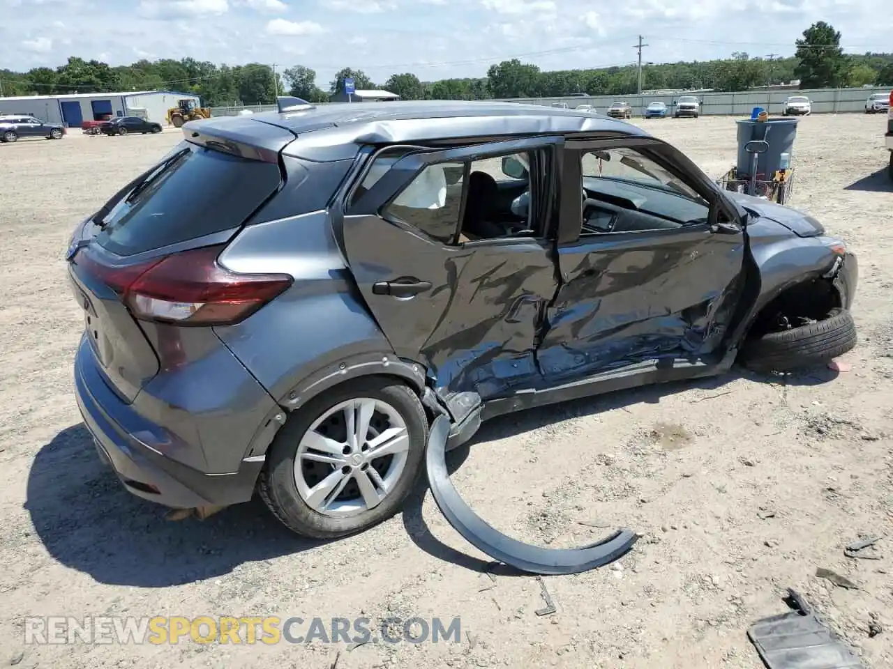 3 Photograph of a damaged car 3N1CP5BV2ML532117 NISSAN KICKS 2021