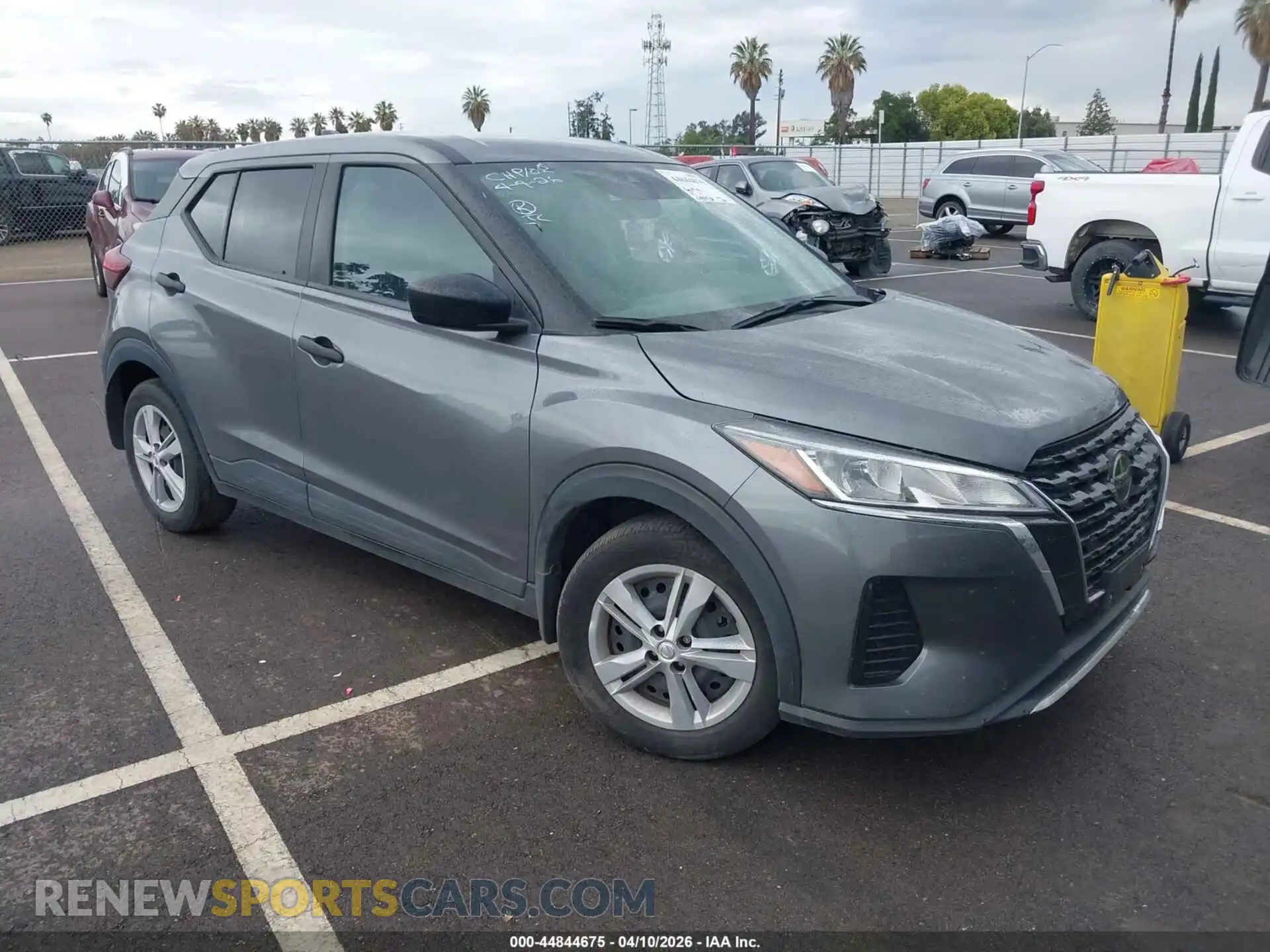 1 Photograph of a damaged car 3N1CP5BV2ML566509 NISSAN KICKS 2021