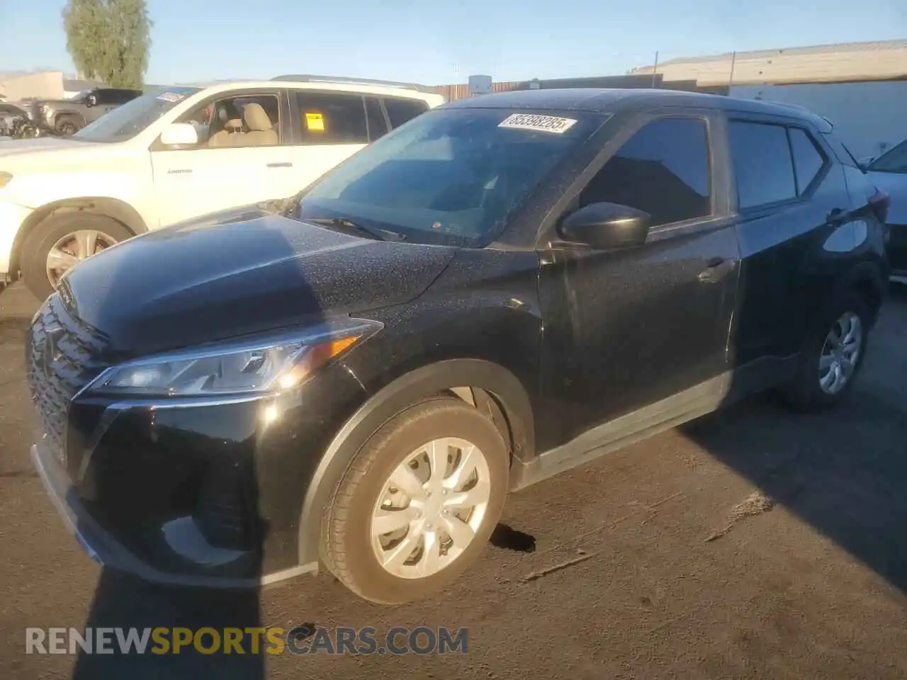 1 Photograph of a damaged car 3N1CP5BV3ML486930 NISSAN KICKS 2021