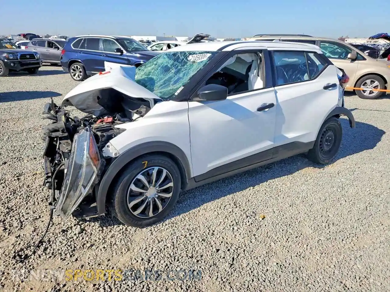 1 Photograph of a damaged car 3N1CP5BV3ML501250 NISSAN KICKS 2021