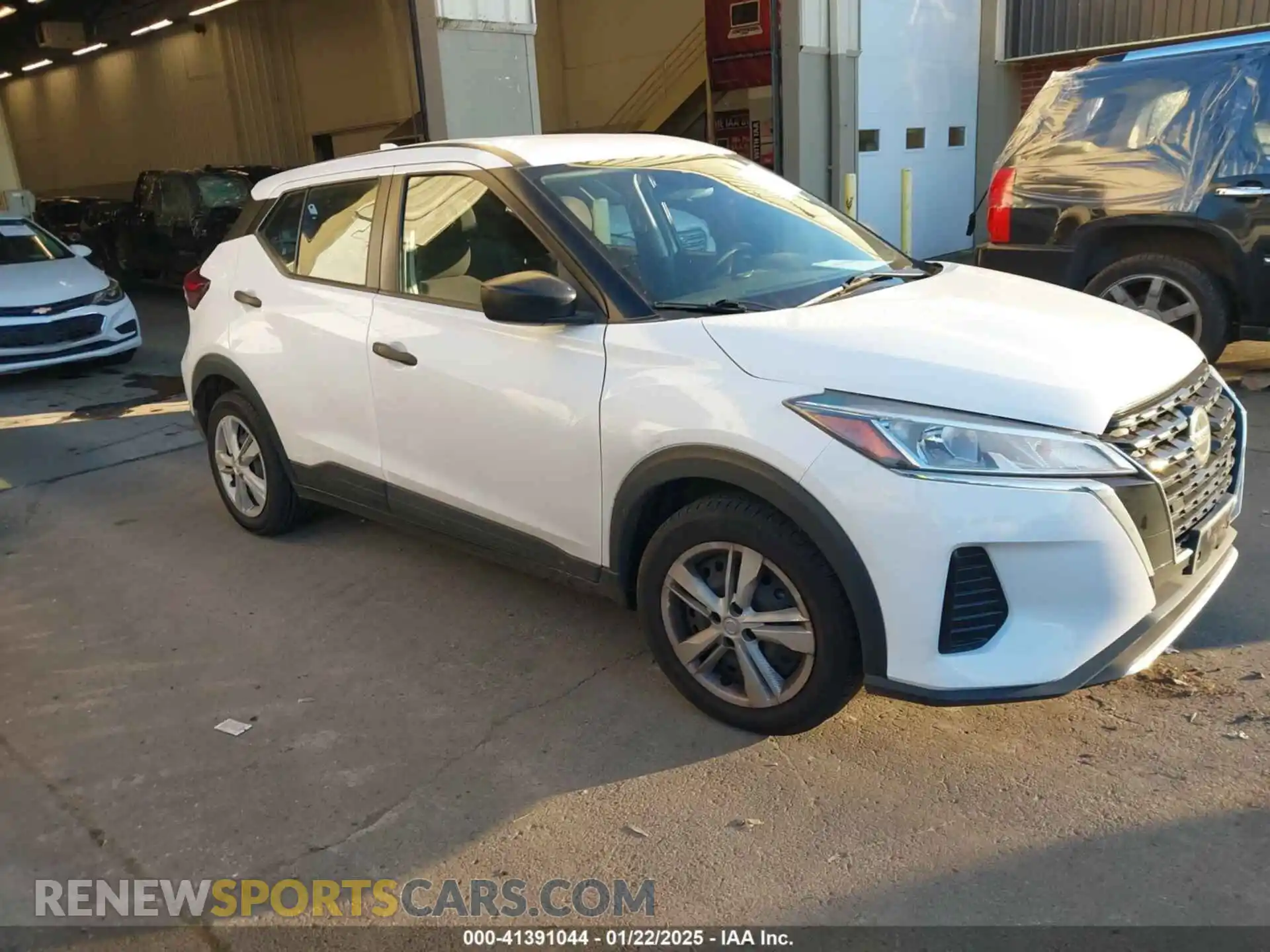 1 Photograph of a damaged car 3N1CP5BV3ML501829 NISSAN KICKS 2021