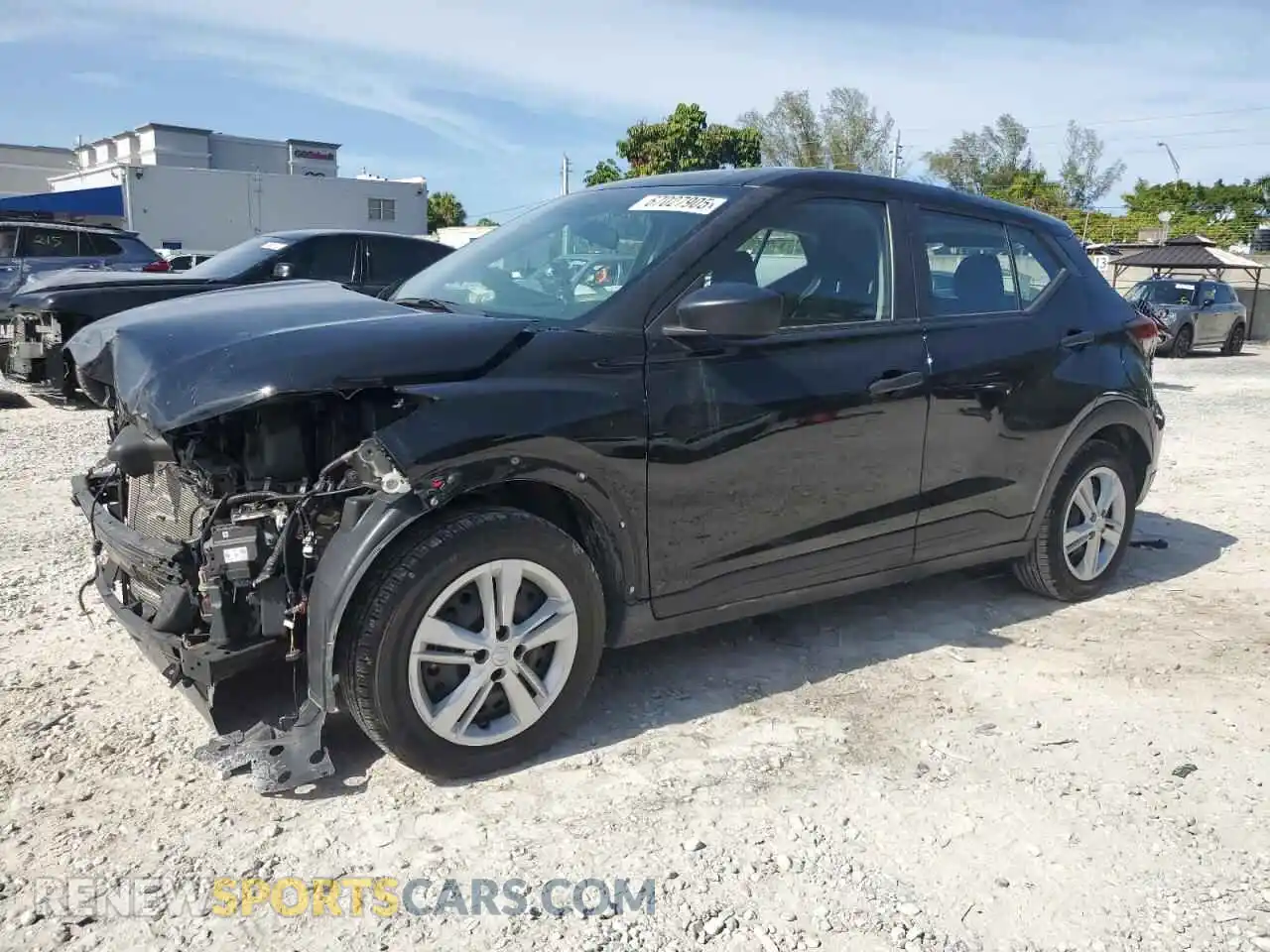 1 Photograph of a damaged car 3N1CP5BV3ML533230 NISSAN KICKS 2021