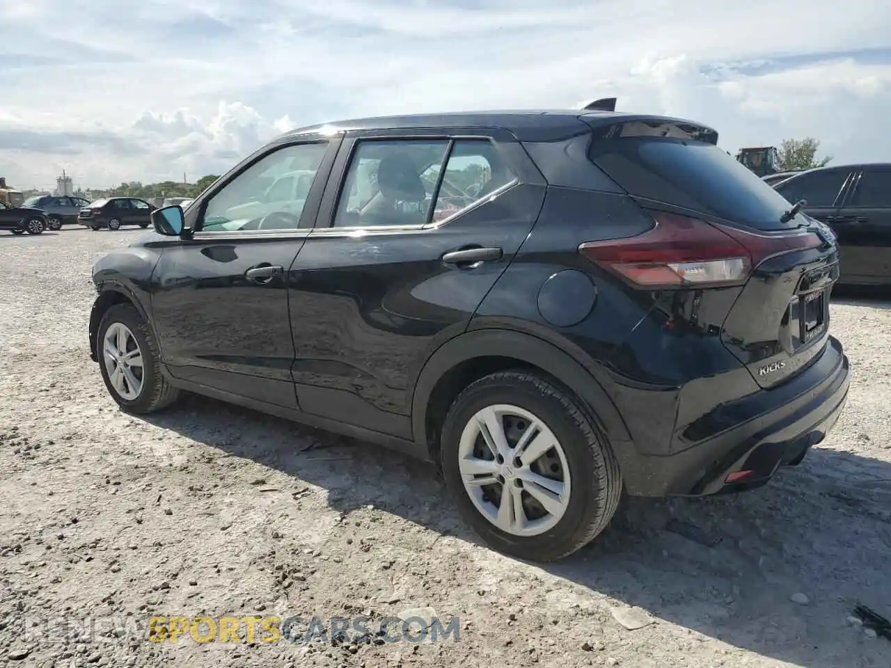 2 Photograph of a damaged car 3N1CP5BV3ML533230 NISSAN KICKS 2021