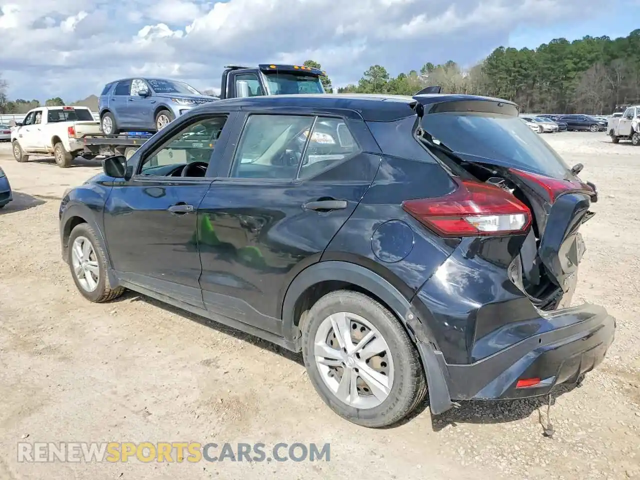 2 Photograph of a damaged car 3N1CP5BV3ML544468 NISSAN KICKS 2021