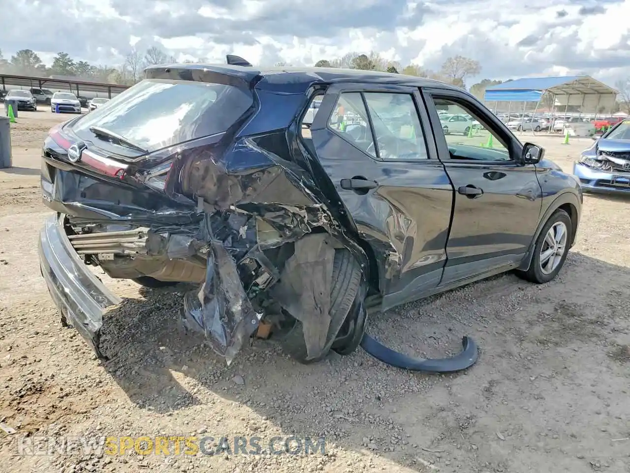 3 Photograph of a damaged car 3N1CP5BV3ML544468 NISSAN KICKS 2021