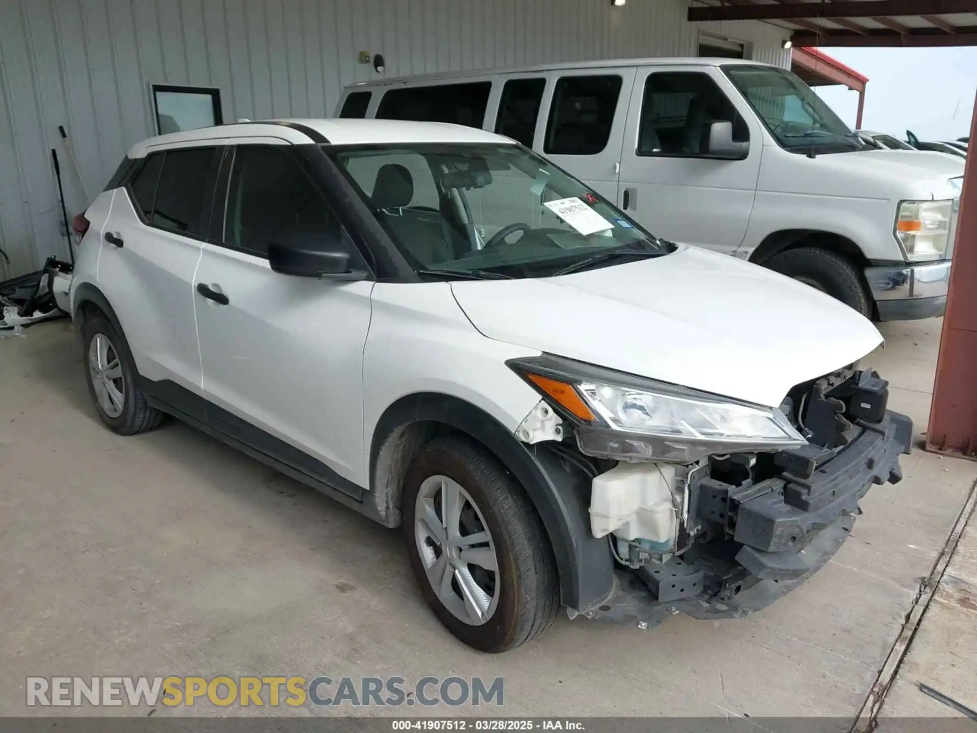 1 Photograph of a damaged car 3N1CP5BV4ML510992 NISSAN KICKS 2021