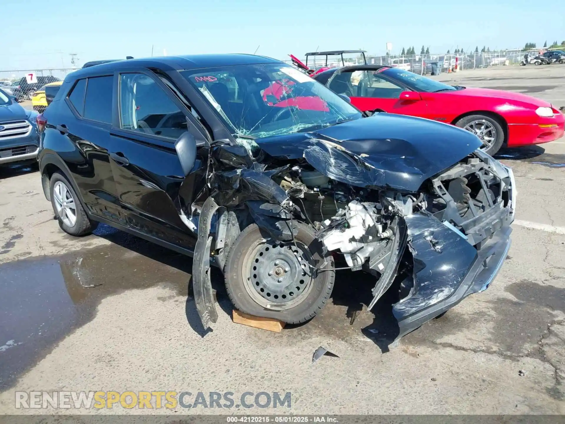 1 Photograph of a damaged car 3N1CP5BV4ML546715 NISSAN KICKS 2021