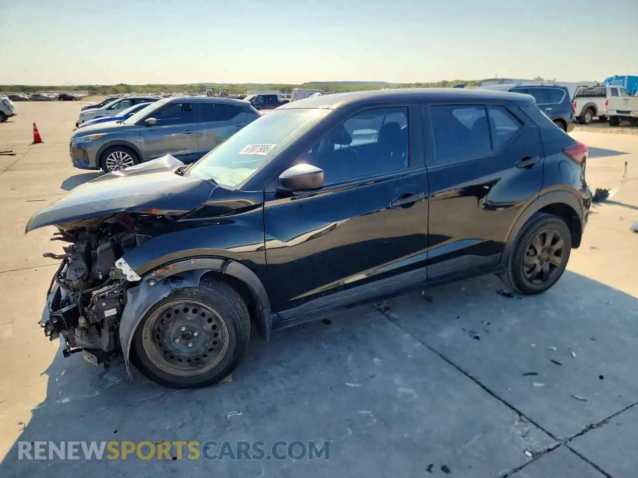 1 Photograph of a damaged car 3N1CP5BV4ML546858 NISSAN KICKS 2021