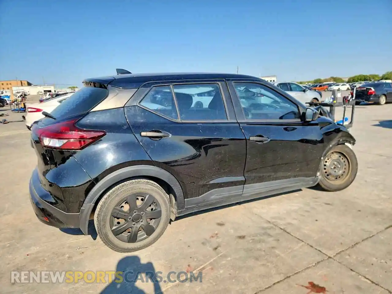 3 Photograph of a damaged car 3N1CP5BV4ML546858 NISSAN KICKS 2021
