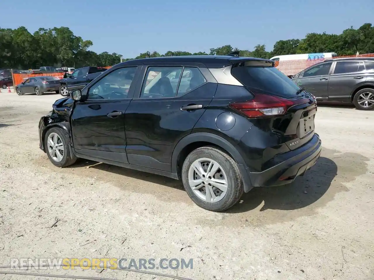 2 Photograph of a damaged car 3N1CP5BV4ML550084 NISSAN KICKS 2021
