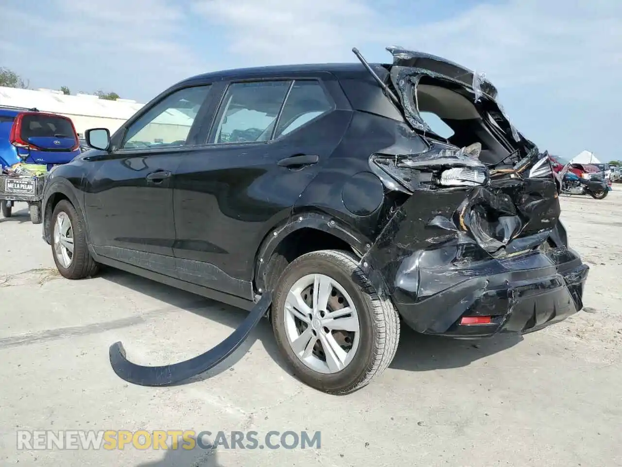 2 Photograph of a damaged car 3N1CP5BV5ML464511 NISSAN KICKS 2021
