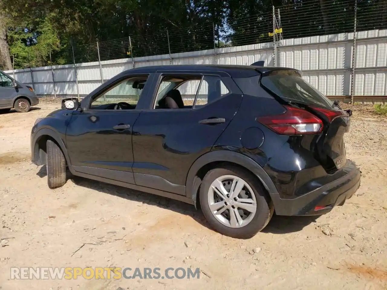 2 Photograph of a damaged car 3N1CP5BV5ML479803 NISSAN KICKS 2021