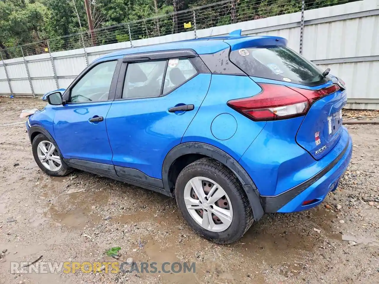2 Photograph of a damaged car 3N1CP5BV5ML495760 NISSAN KICKS 2021