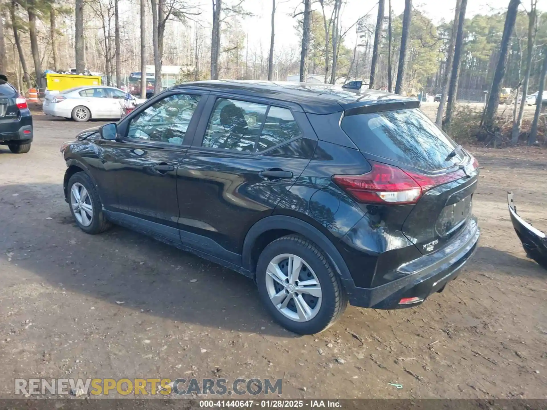 3 Photograph of a damaged car 3N1CP5BV5ML502089 NISSAN KICKS 2021