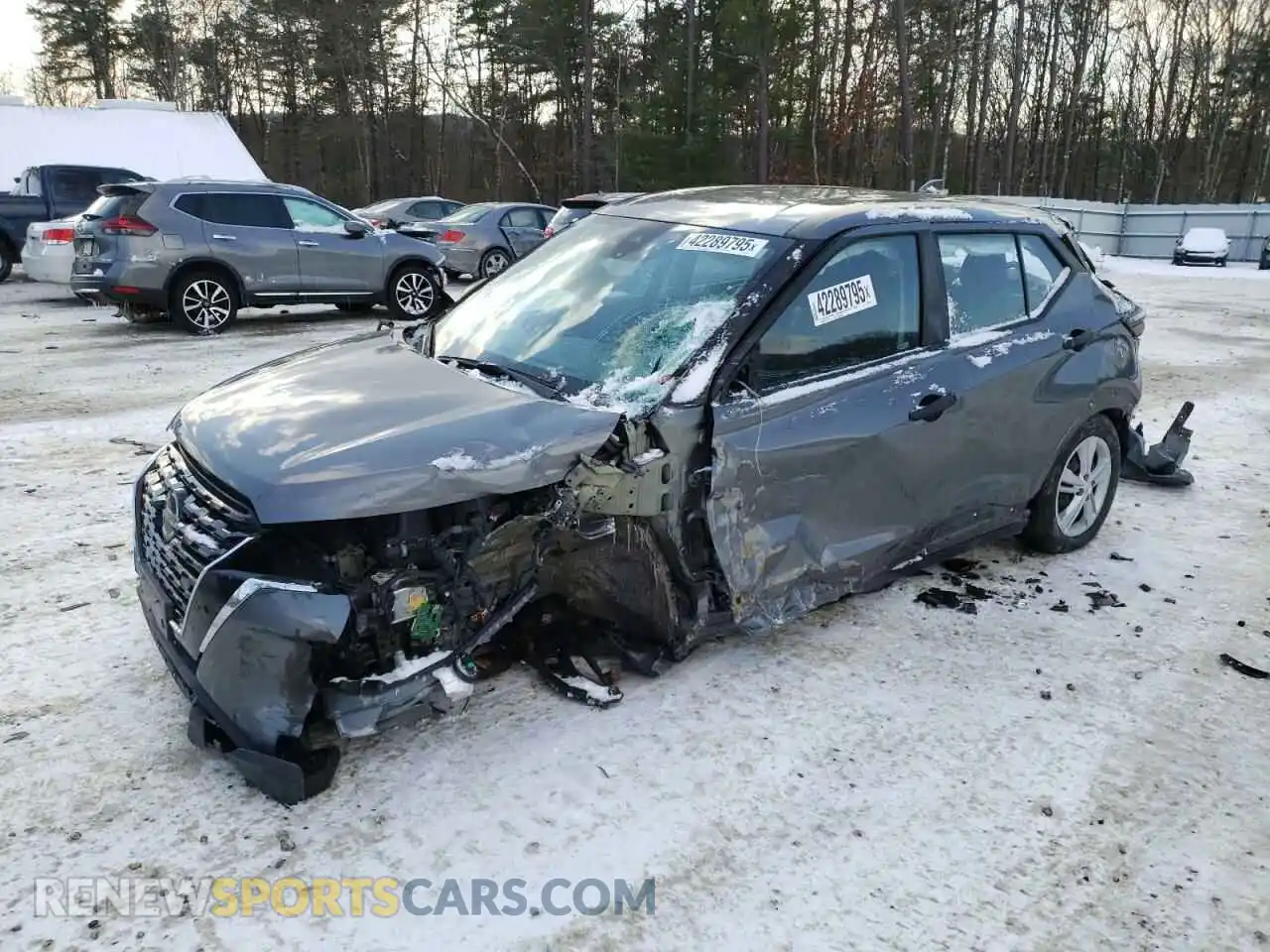 1 Photograph of a damaged car 3N1CP5BV5ML513920 NISSAN KICKS 2021