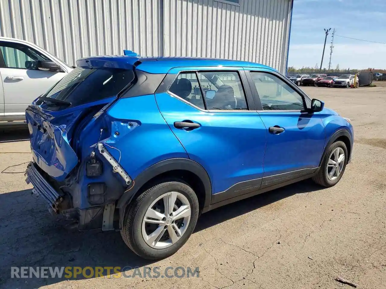 3 Photograph of a damaged car 3N1CP5BV5ML529387 NISSAN KICKS 2021