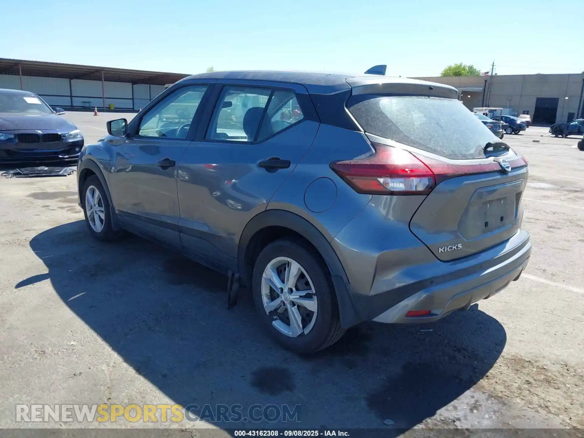 3 fotografías del automóvil dañado 3N1CP5BV6ML491720 NISSAN KICKS 2021