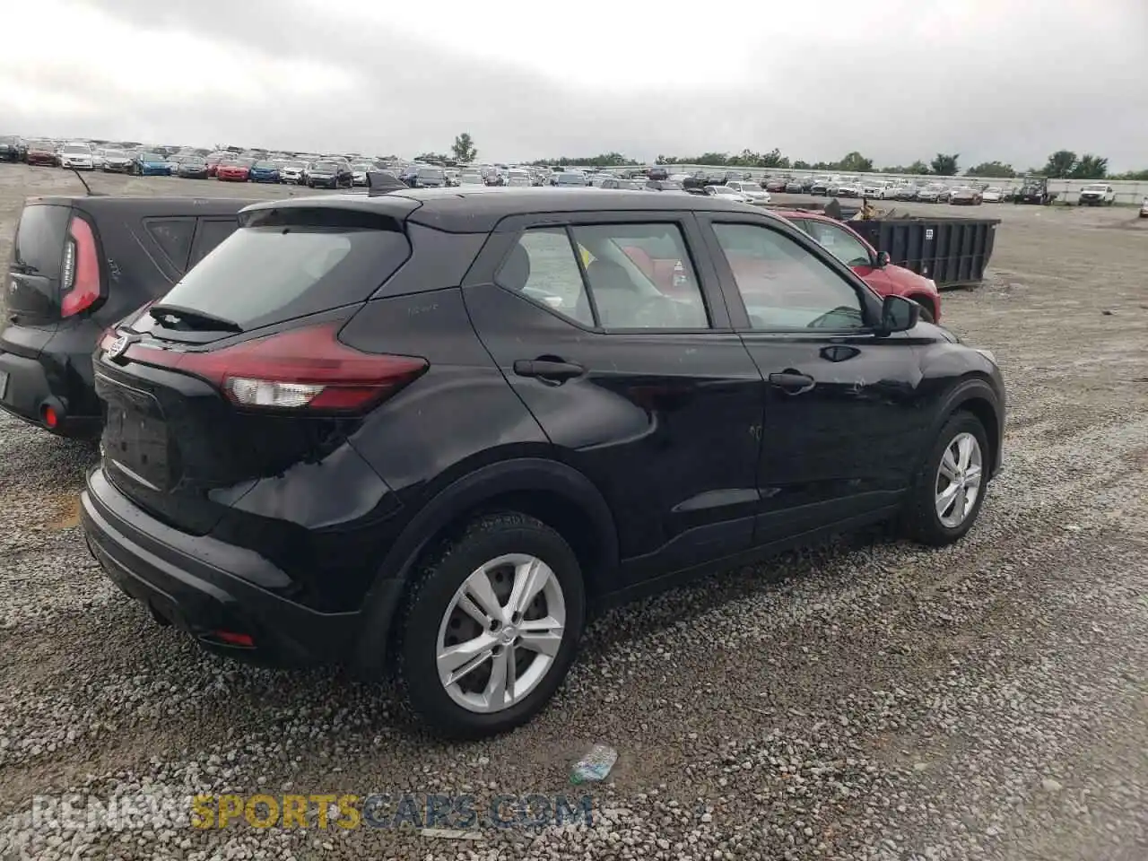 3 Photograph of a damaged car 3N1CP5BV6ML513568 NISSAN KICKS 2021