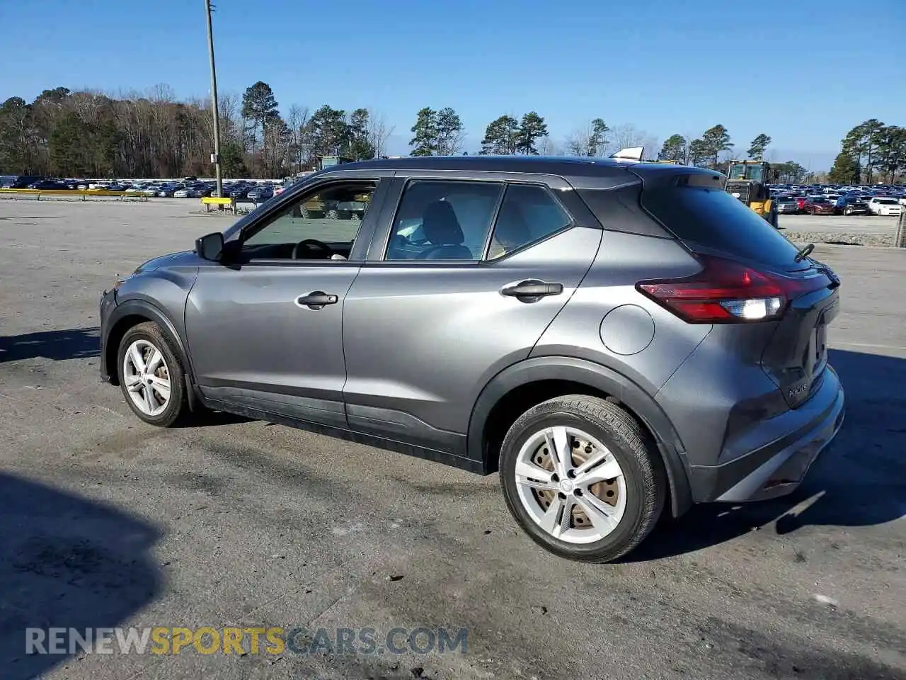 2 Photograph of a damaged car 3N1CP5BV6ML513585 NISSAN KICKS 2021