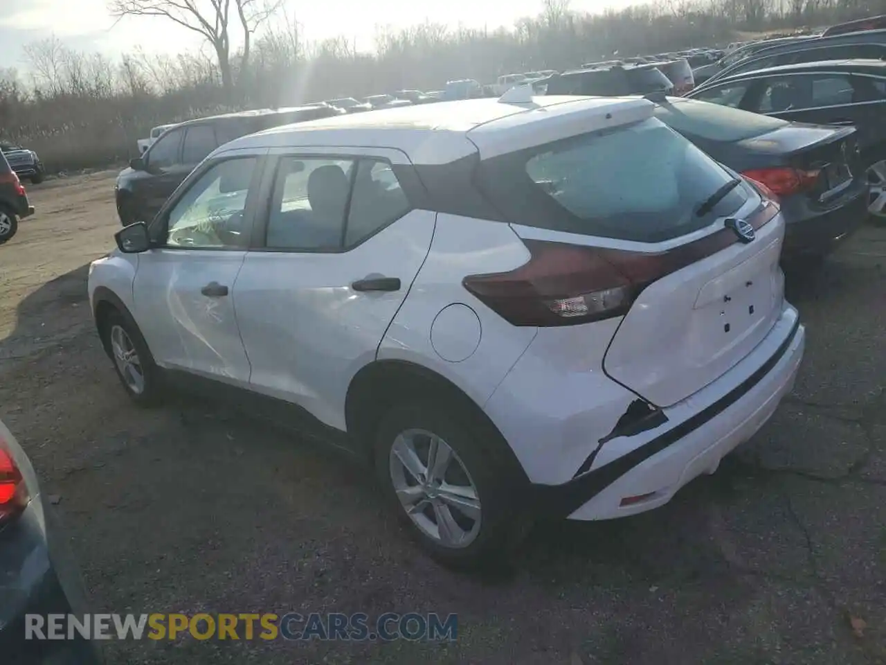 2 Photograph of a damaged car 3N1CP5BV6ML552211 NISSAN KICKS 2021