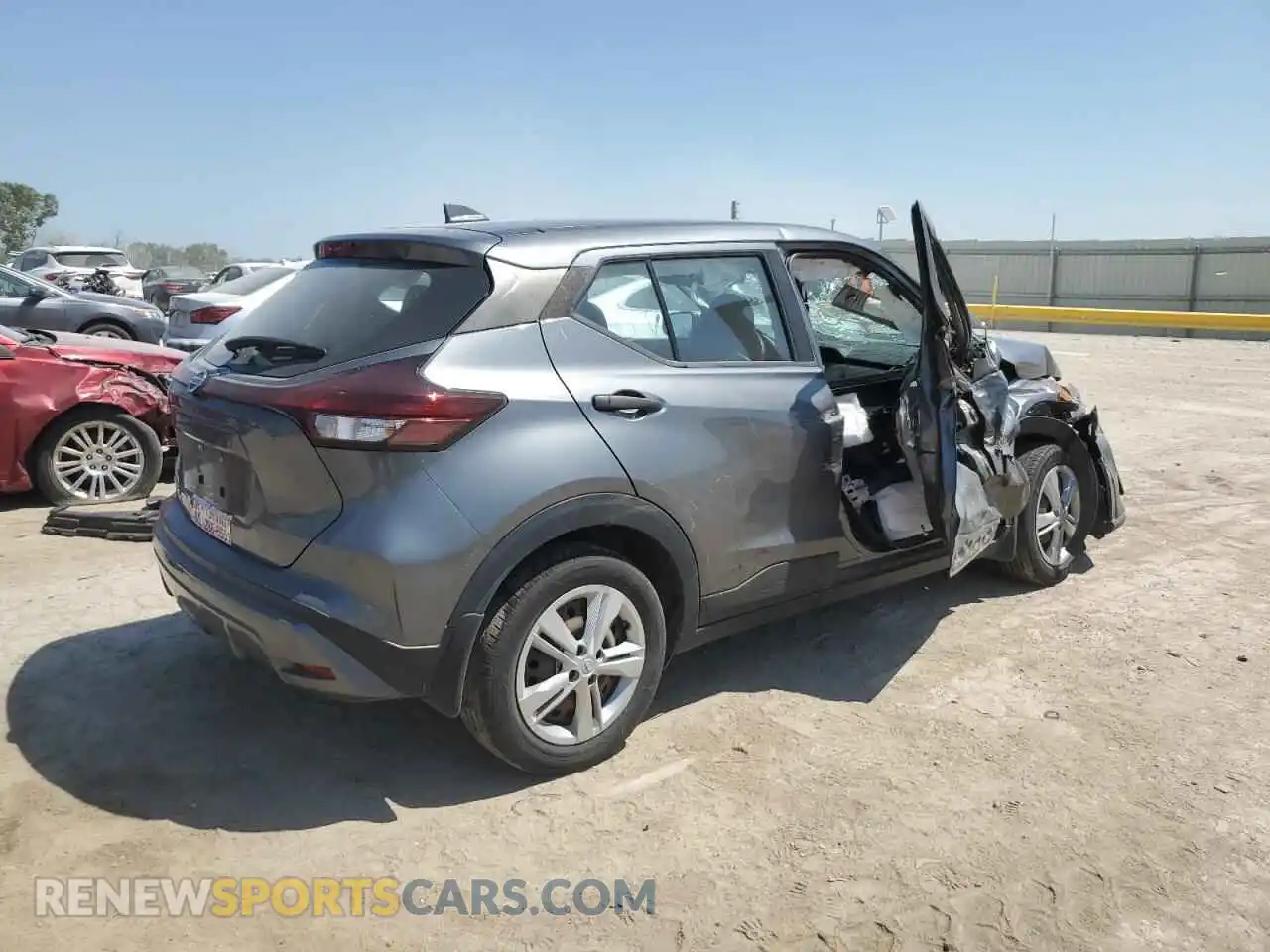 3 Photograph of a damaged car 3N1CP5BV7ML489443 NISSAN KICKS 2021