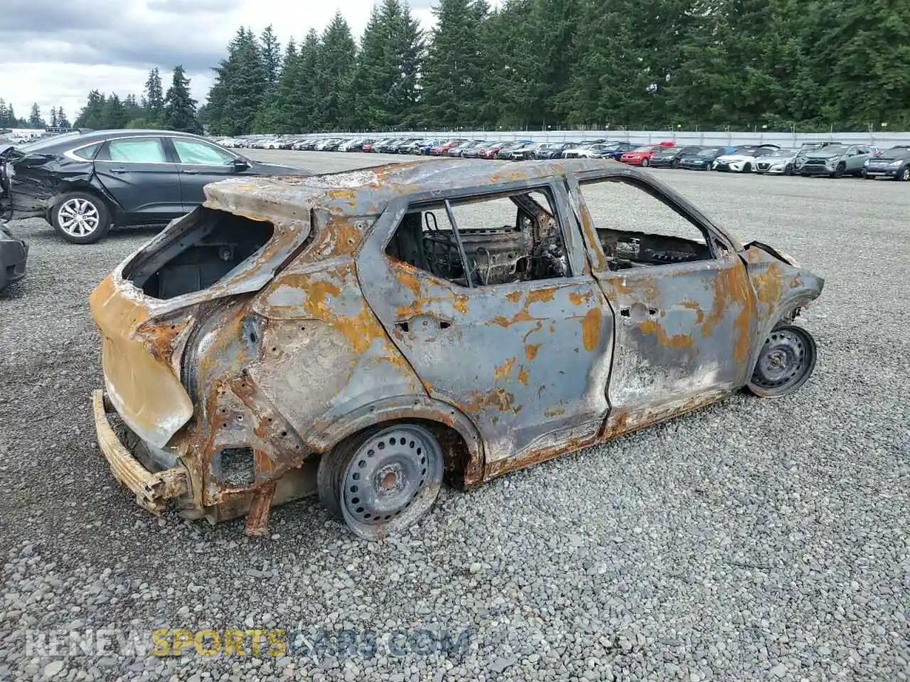 3 Photograph of a damaged car 3N1CP5BV7ML503261 NISSAN KICKS 2021