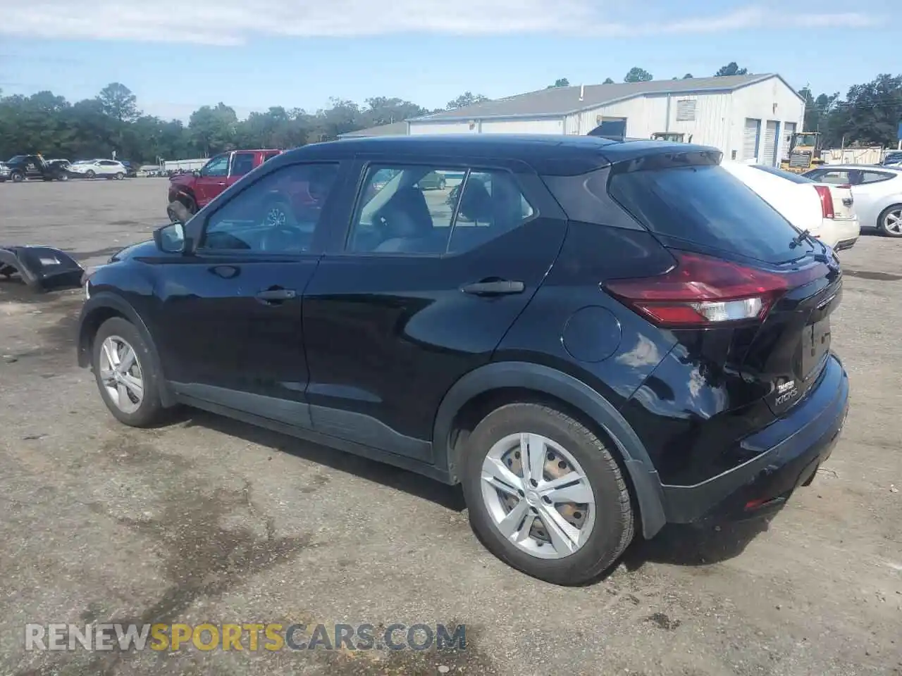 2 Photograph of a damaged car 3N1CP5BV7ML525535 NISSAN KICKS 2021