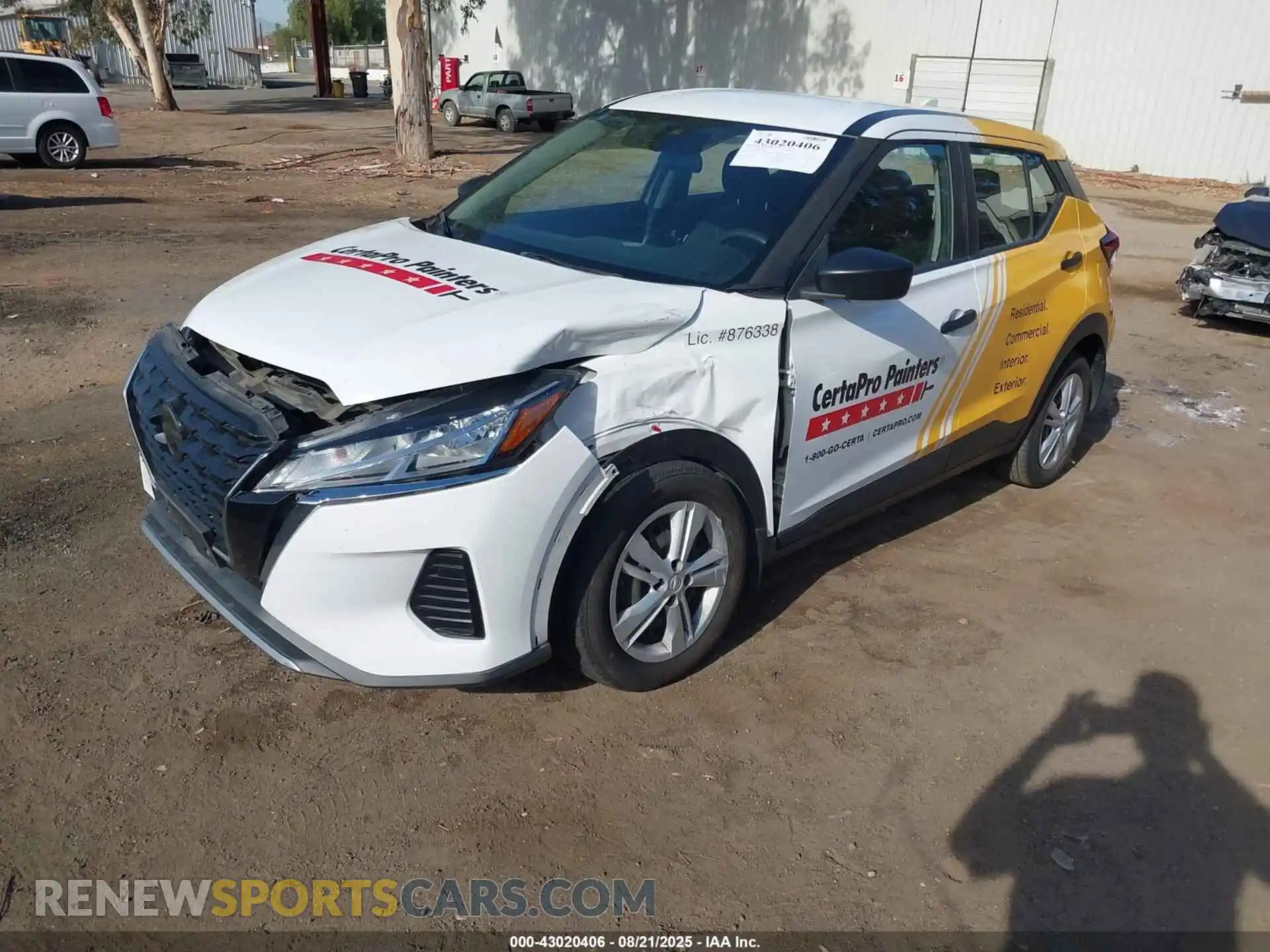 2 Photograph of a damaged car 3N1CP5BV7ML525888 NISSAN KICKS 2021