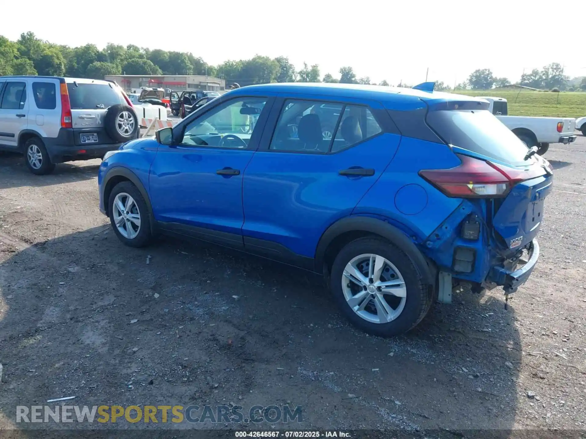 3 Photograph of a damaged car 3N1CP5BV7ML541315 NISSAN KICKS 2021
