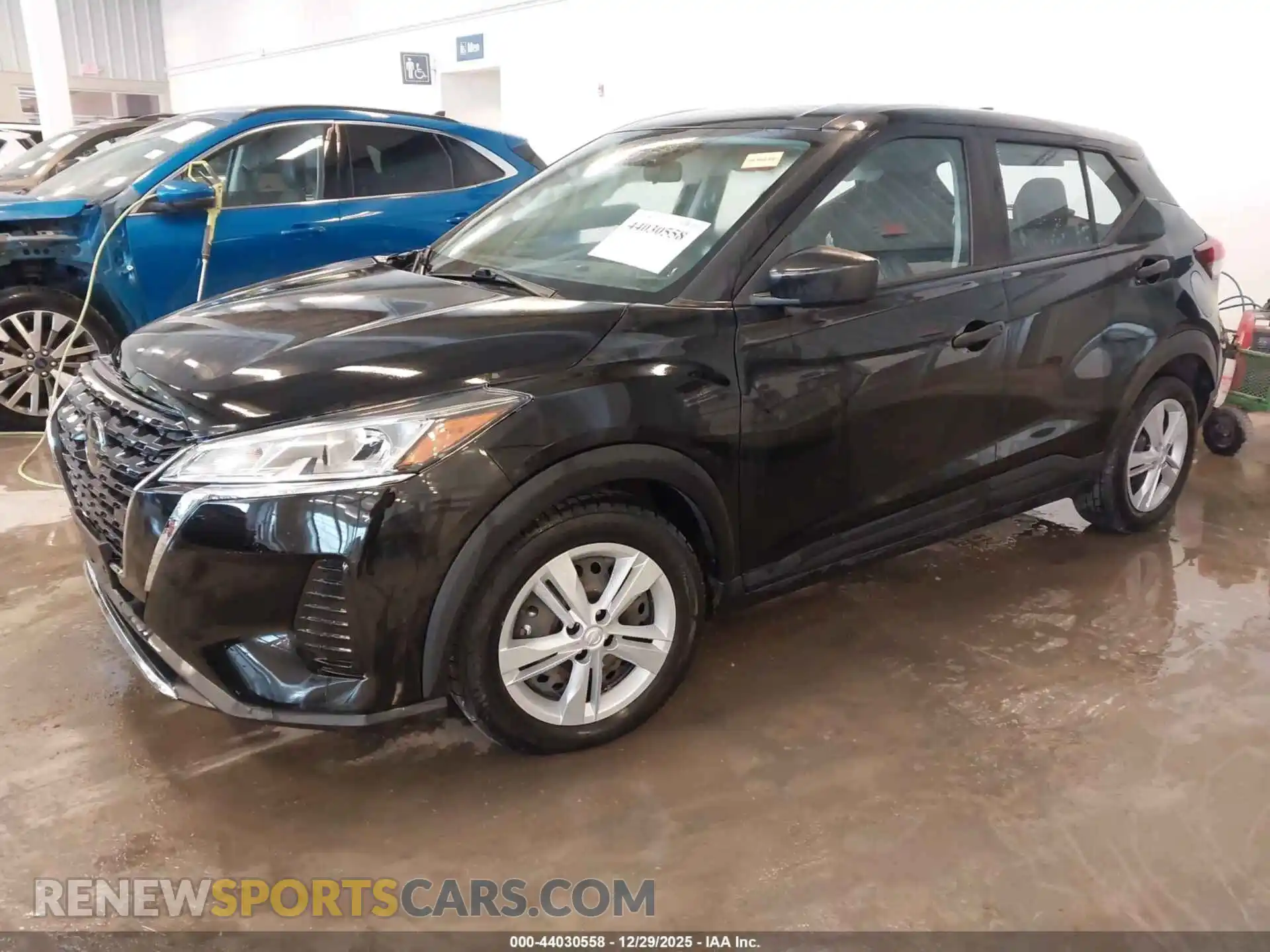 2 Photograph of a damaged car 3N1CP5BV8ML464874 NISSAN KICKS 2021