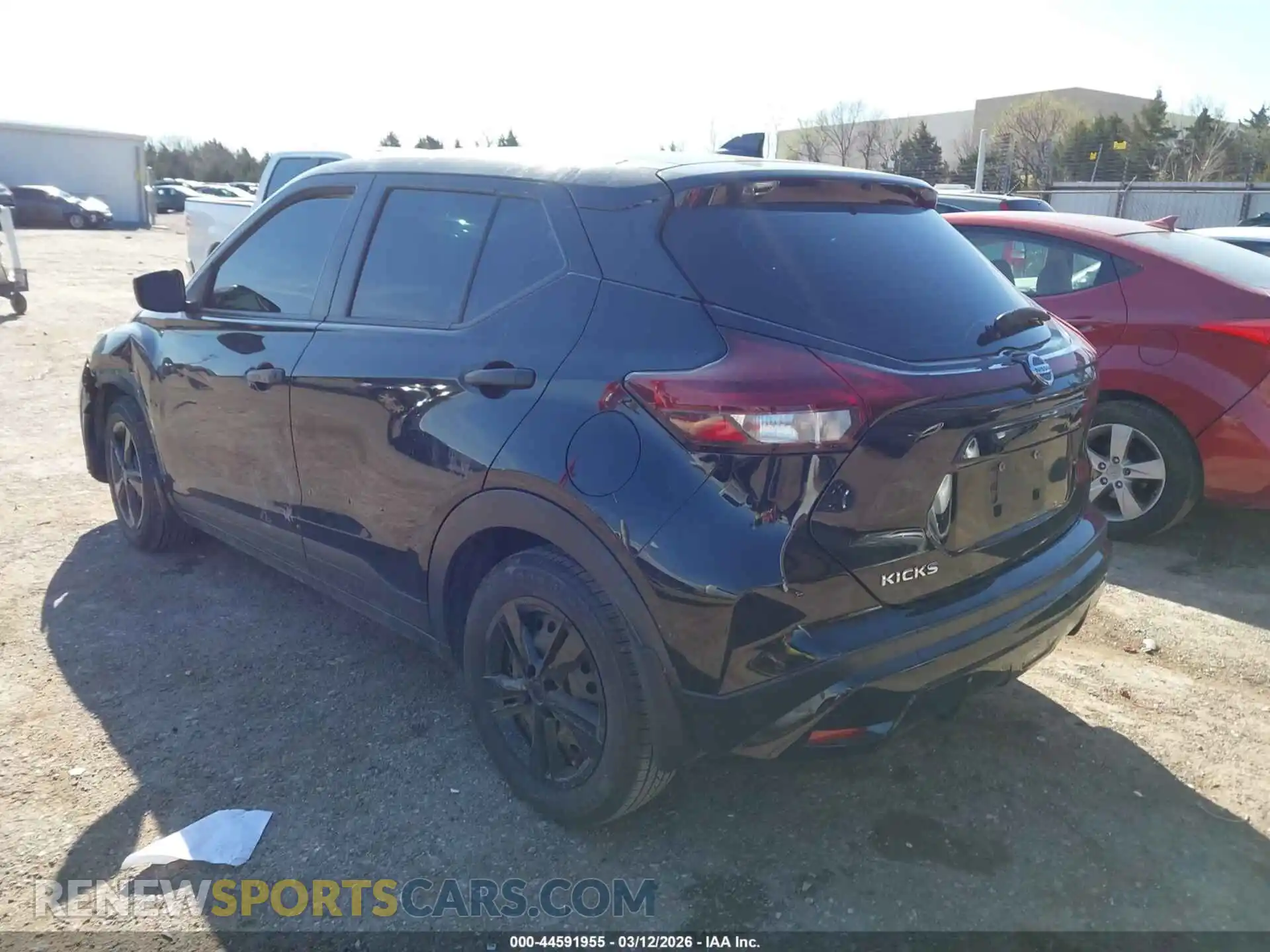 3 Photograph of a damaged car 3N1CP5BV8ML475700 NISSAN KICKS 2021