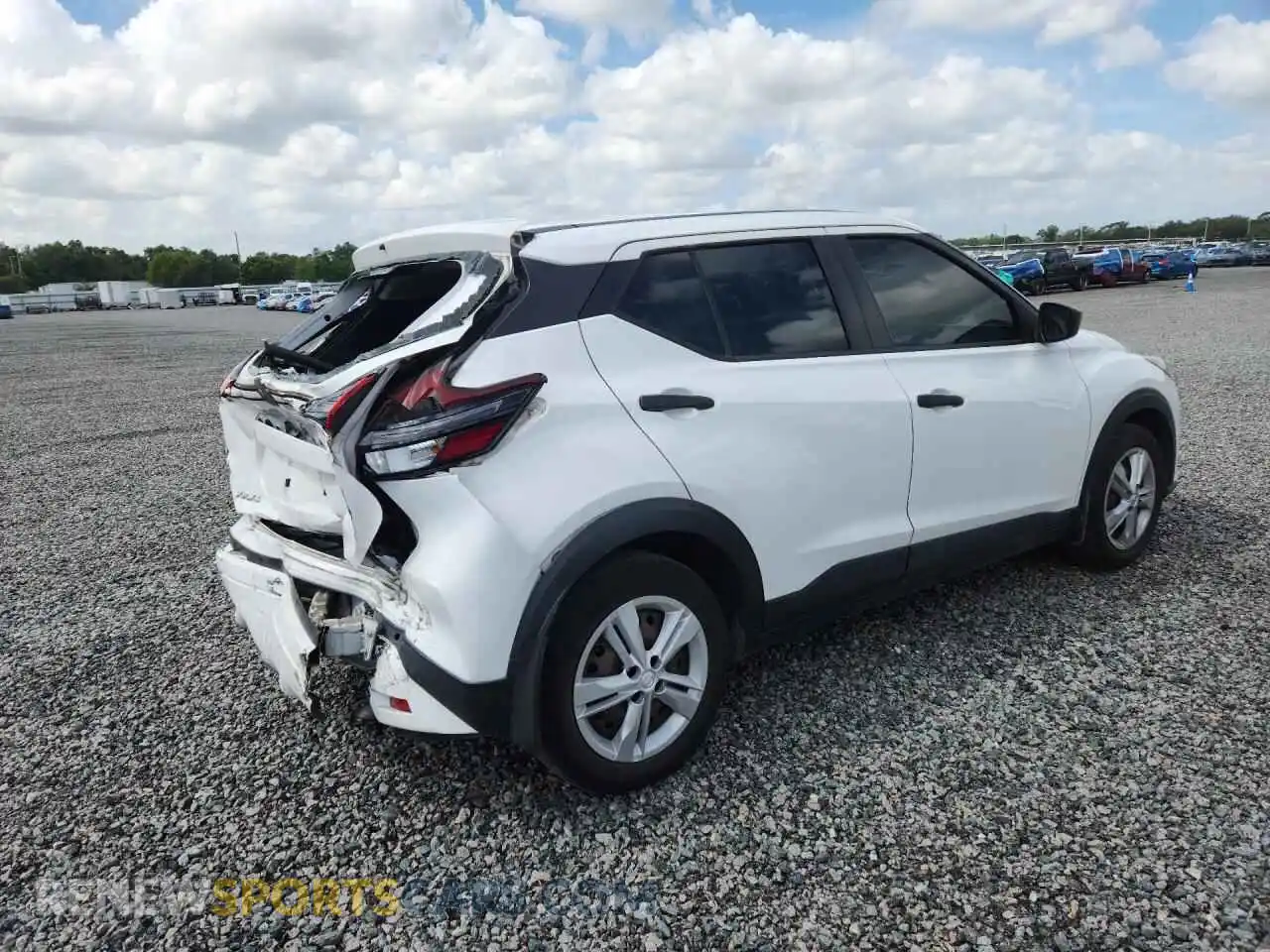 3 Photograph of a damaged car 3N1CP5BV8ML497051 NISSAN KICKS 2021