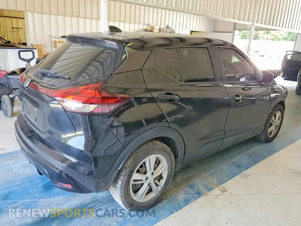 3 Photograph of a damaged car 3N1CP5BV8ML500868 NISSAN KICKS 2021