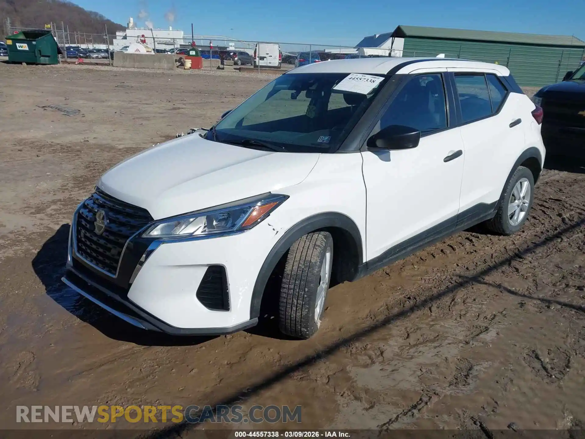 2 Photograph of a damaged car 3N1CP5BV8ML511143 NISSAN KICKS 2021