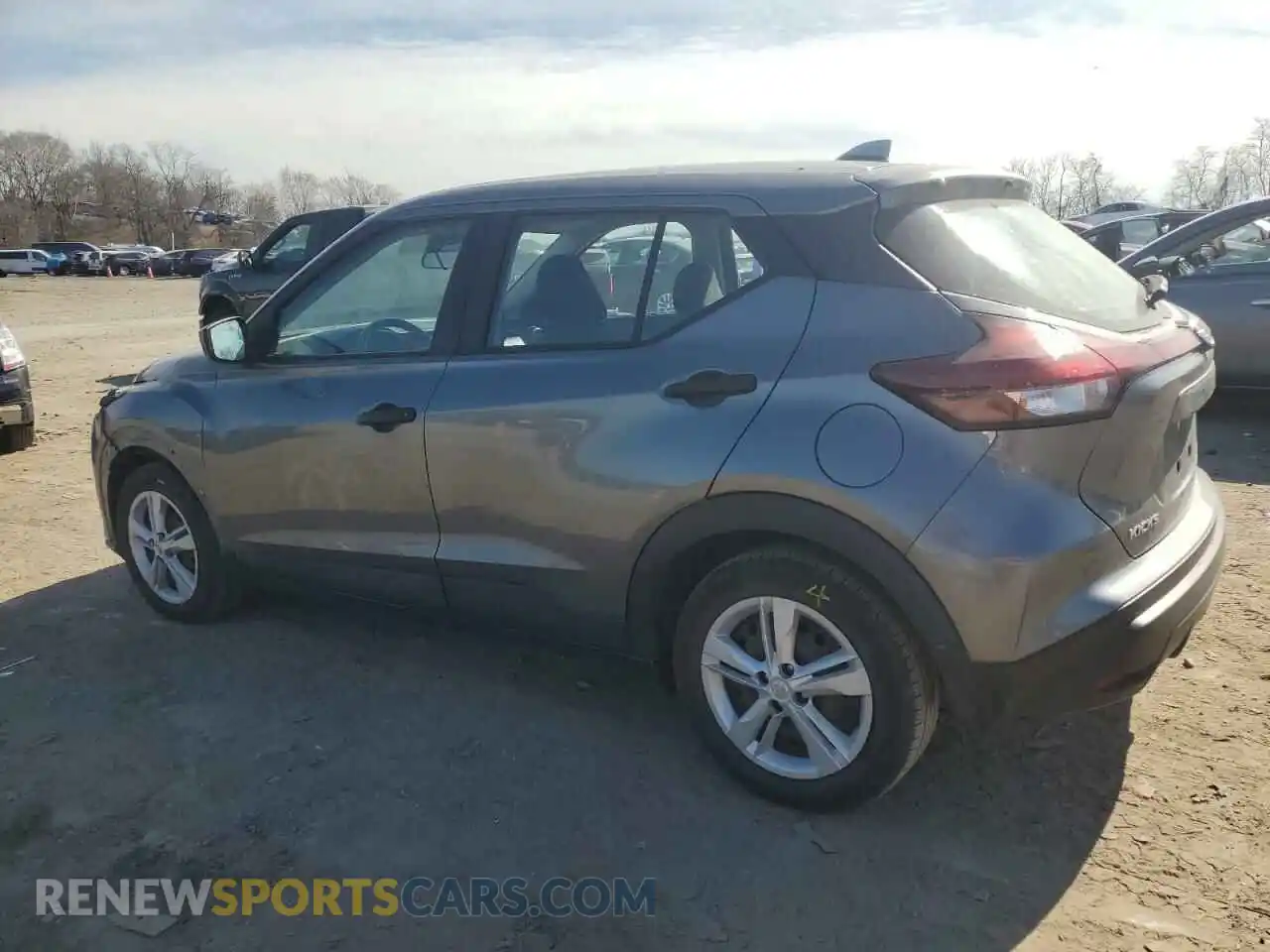 2 fotografías del automóvil dañado 3N1CP5BV8ML523079 NISSAN KICKS 2021