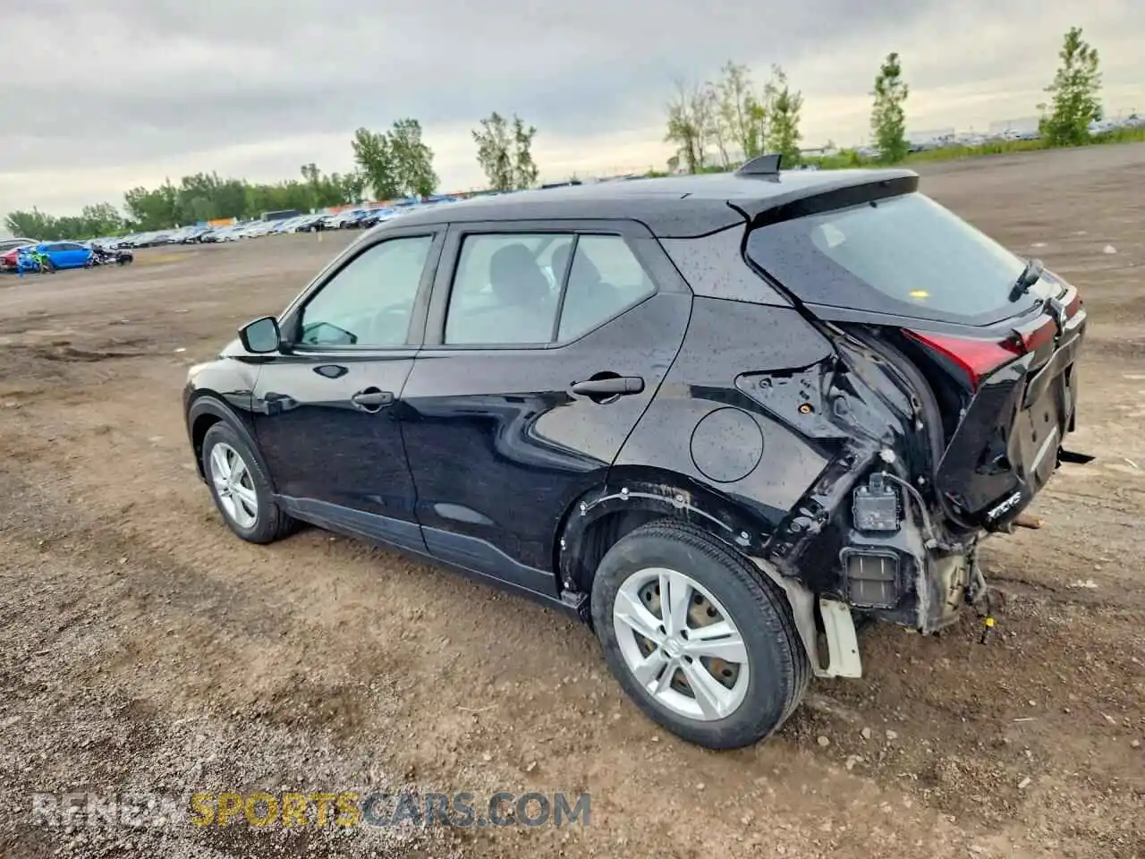 2 fotografías del automóvil dañado 3N1CP5BV9ML484552 NISSAN KICKS 2021