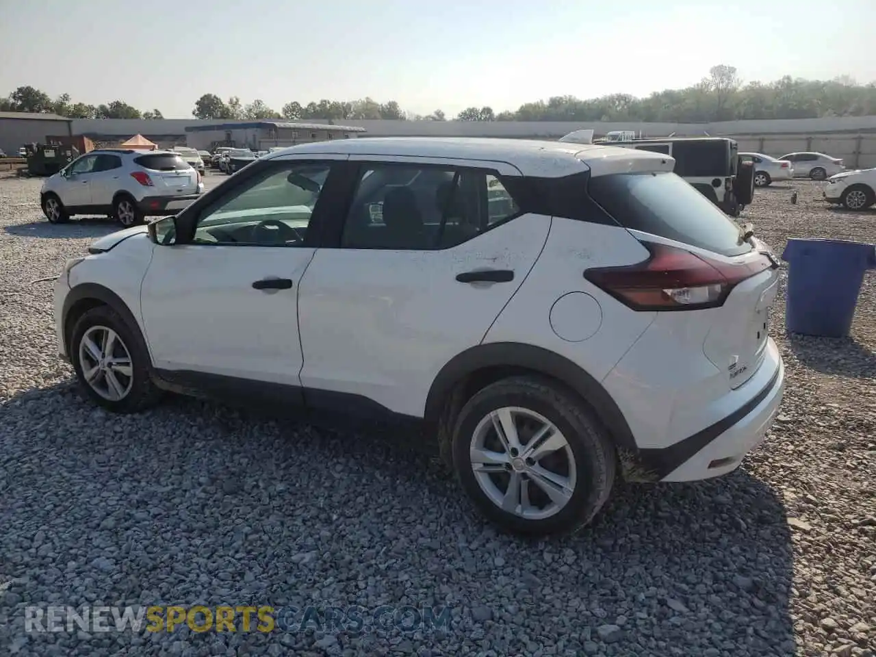 2 fotografías del automóvil dañado 3N1CP5BV9ML532468 NISSAN KICKS 2021