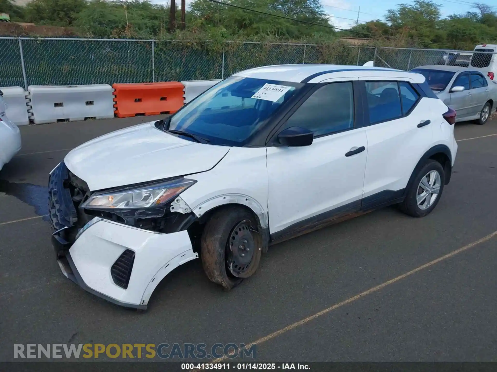 2 Photograph of a damaged car 3N1CP5BV9ML542188 NISSAN KICKS 2021
