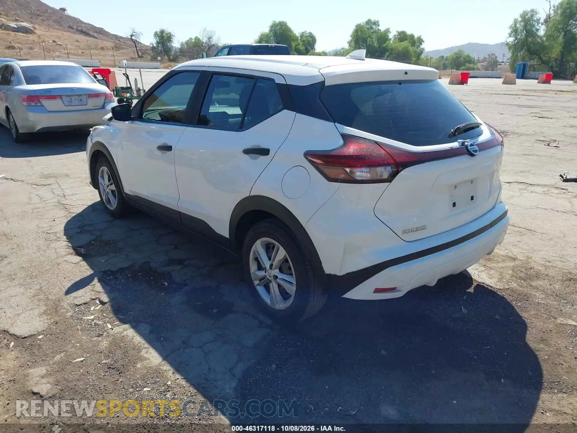 3 Photograph of a damaged car 3N1CP5BVXML524444 NISSAN KICKS 2021