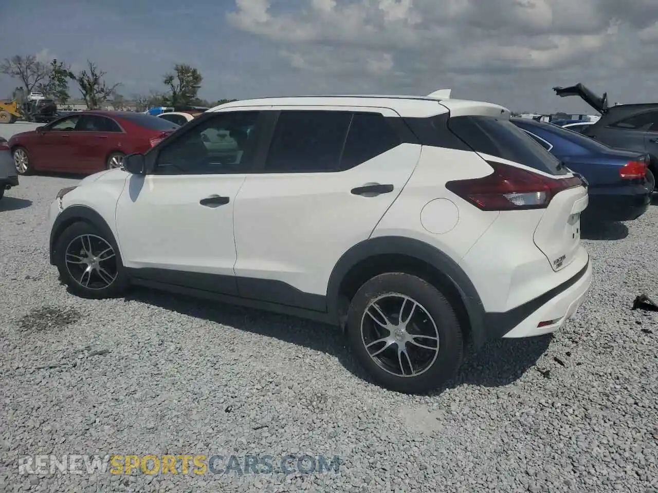 2 Photograph of a damaged car 3N1CP5BVXML565611 NISSAN KICKS 2021