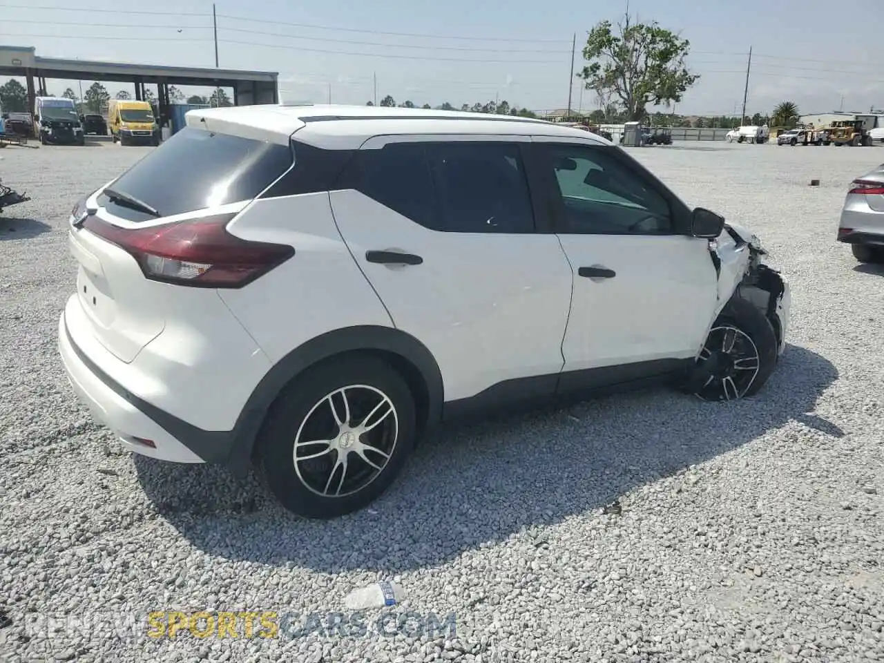 3 Photograph of a damaged car 3N1CP5BVXML565611 NISSAN KICKS 2021