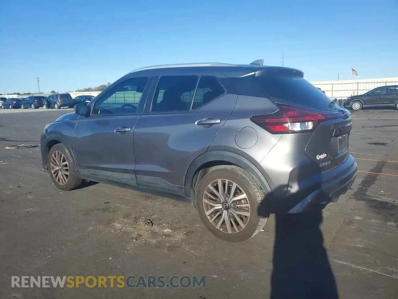 2 Photograph of a damaged car 3N1CP5CV0ML481294 NISSAN KICKS 2021