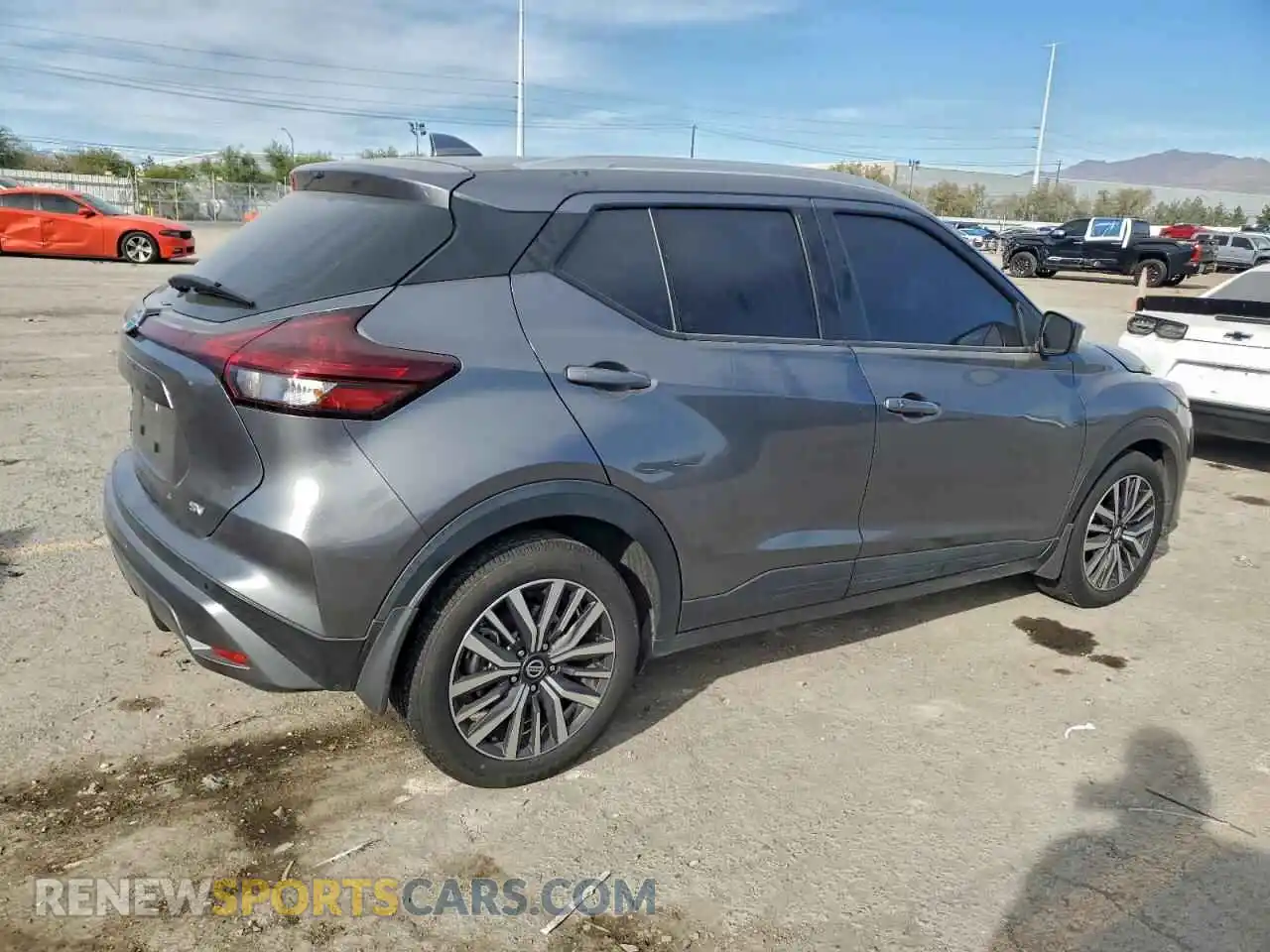 3 Photograph of a damaged car 3N1CP5CV0ML519722 NISSAN KICKS 2021