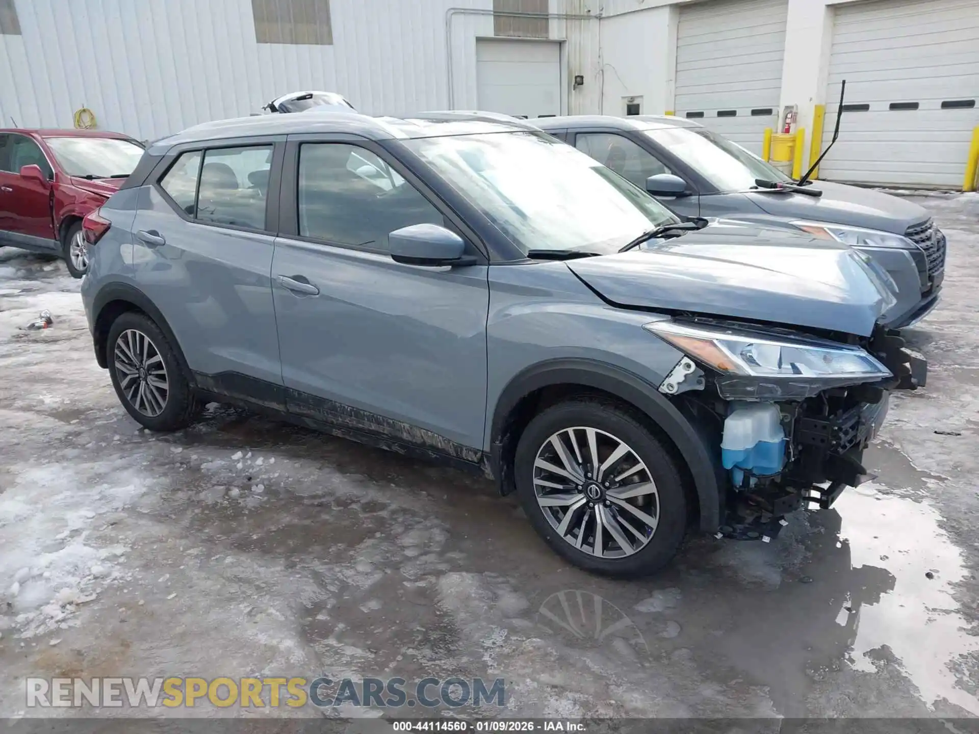 1 Photograph of a damaged car 3N1CP5CV0ML529456 NISSAN KICKS 2021