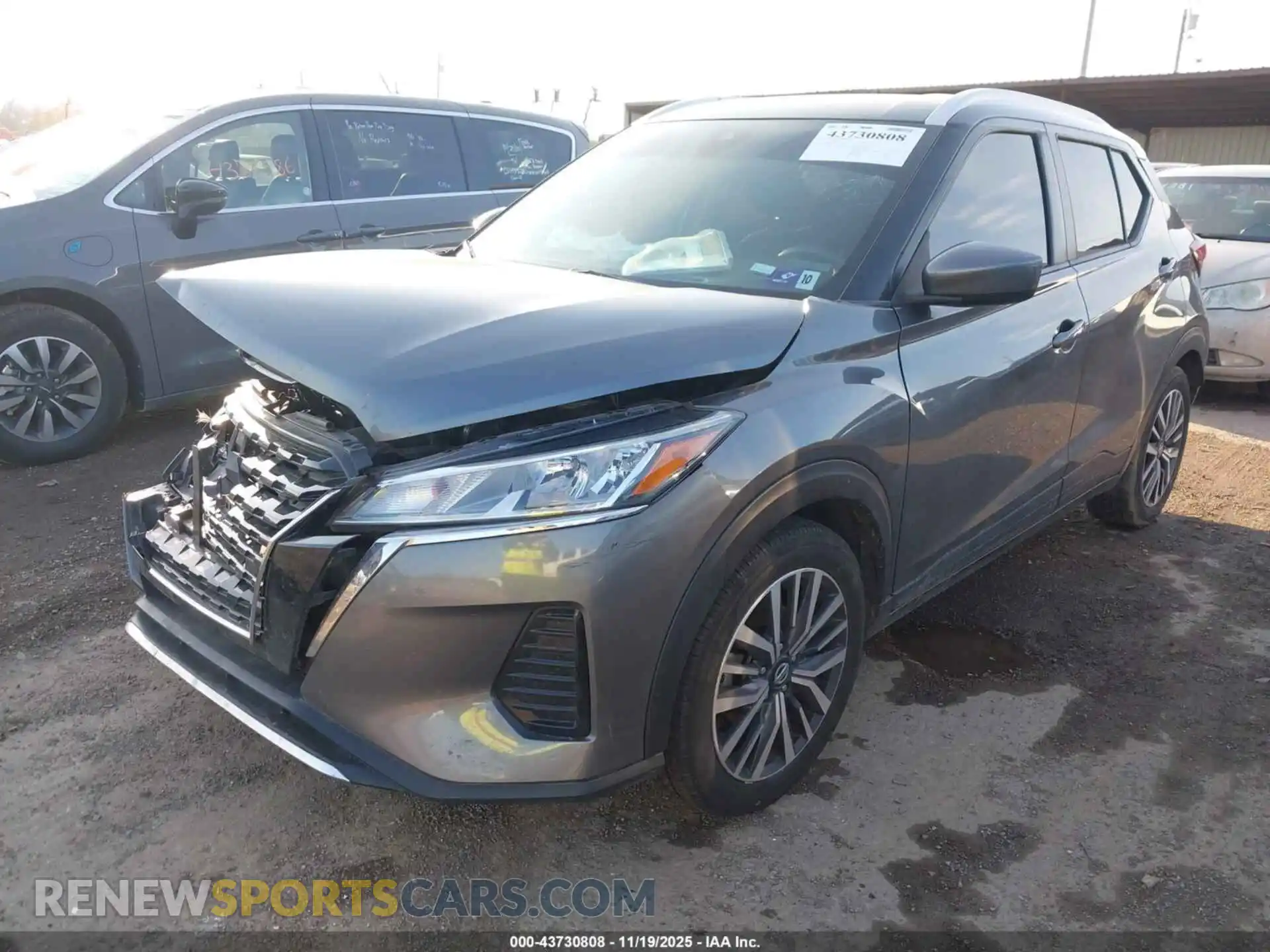 2 Photograph of a damaged car 3N1CP5CV1ML471373 NISSAN KICKS 2021