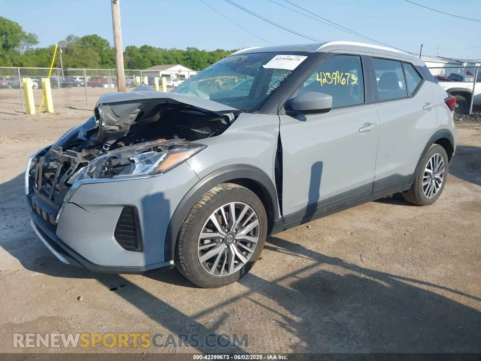 2 Photograph of a damaged car 3N1CP5CV1ML474399 NISSAN KICKS 2021