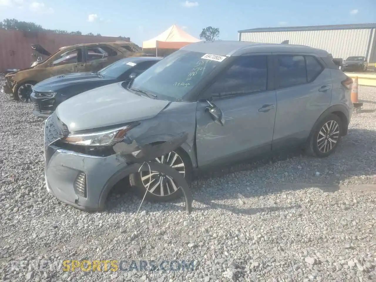1 Photograph of a damaged car 3N1CP5CV1ML475844 NISSAN KICKS 2021