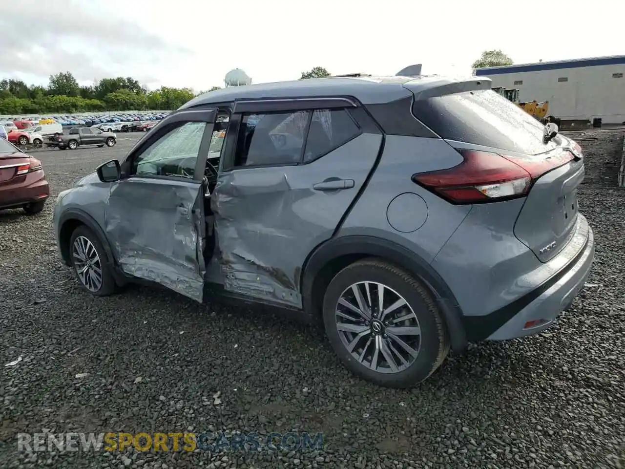 2 Photograph of a damaged car 3N1CP5CV1ML513279 NISSAN KICKS 2021