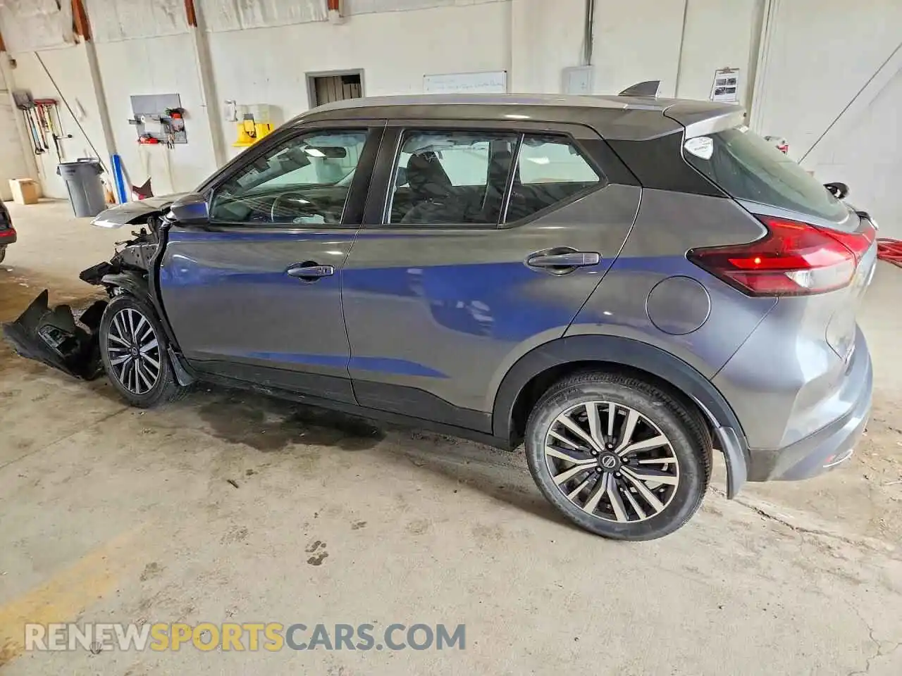 2 Photograph of a damaged car 3N1CP5CV1ML518076 NISSAN KICKS 2021